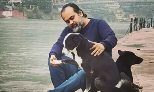 मानवीय योजना से सुलझे आवारा कुत्तों का संकट, जलवायु है बड़ी लड़ाई : आचार्य प्रशांत
