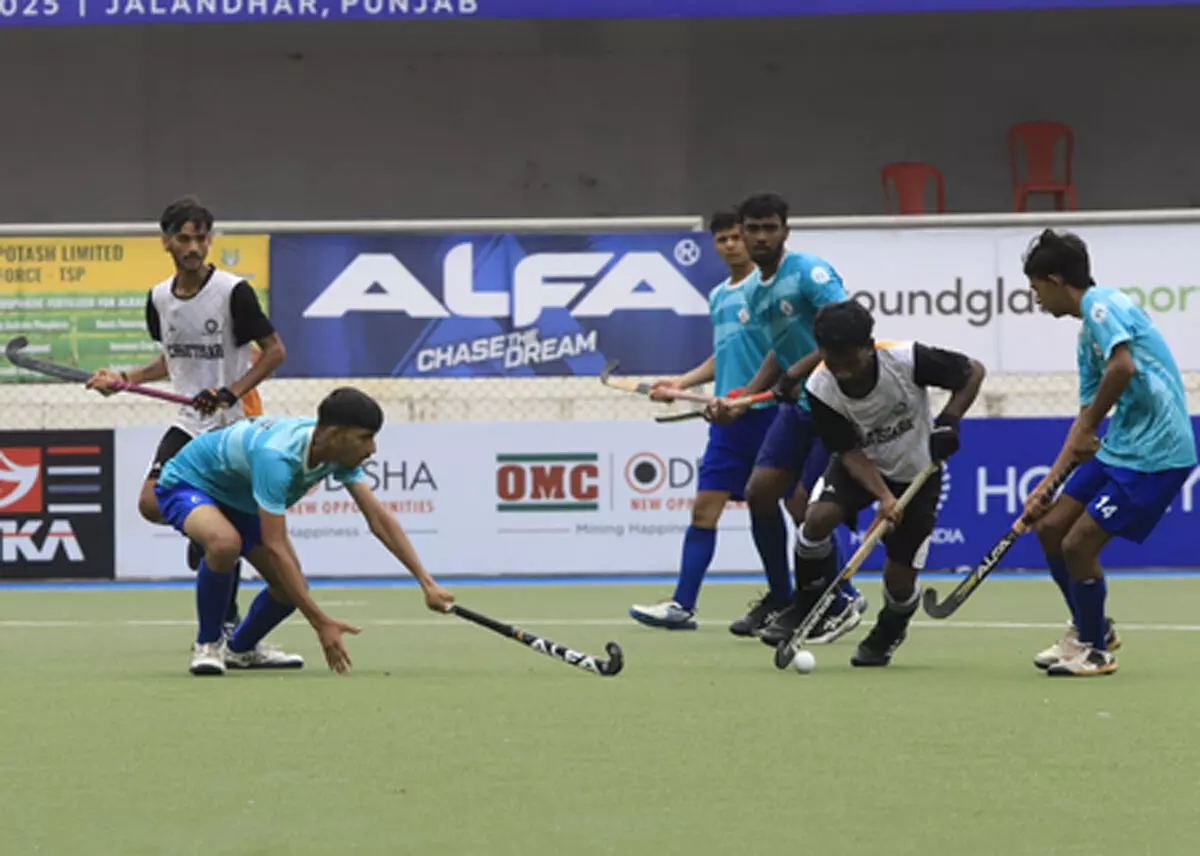 जूनियर मेंस नेशनल चैंपियनशिप : जानिए दूसरे दिन किस-किस टीम ने जीते मुकाबले? जूनियर मेंस नेशनल चैंपियनशिप : जानिए दूसरे दिन किस-किस टीम ने जीते मुकाबले?