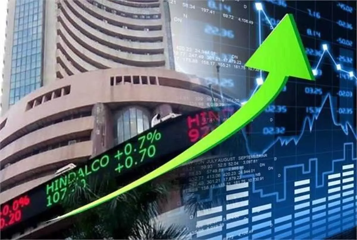 ट्रंप-पुतिन की बैठक से पहले भारतीय शेयर बाजार हरे निशान में बंद, बैंकिंग स्टॉक्स में रही खरीदारी