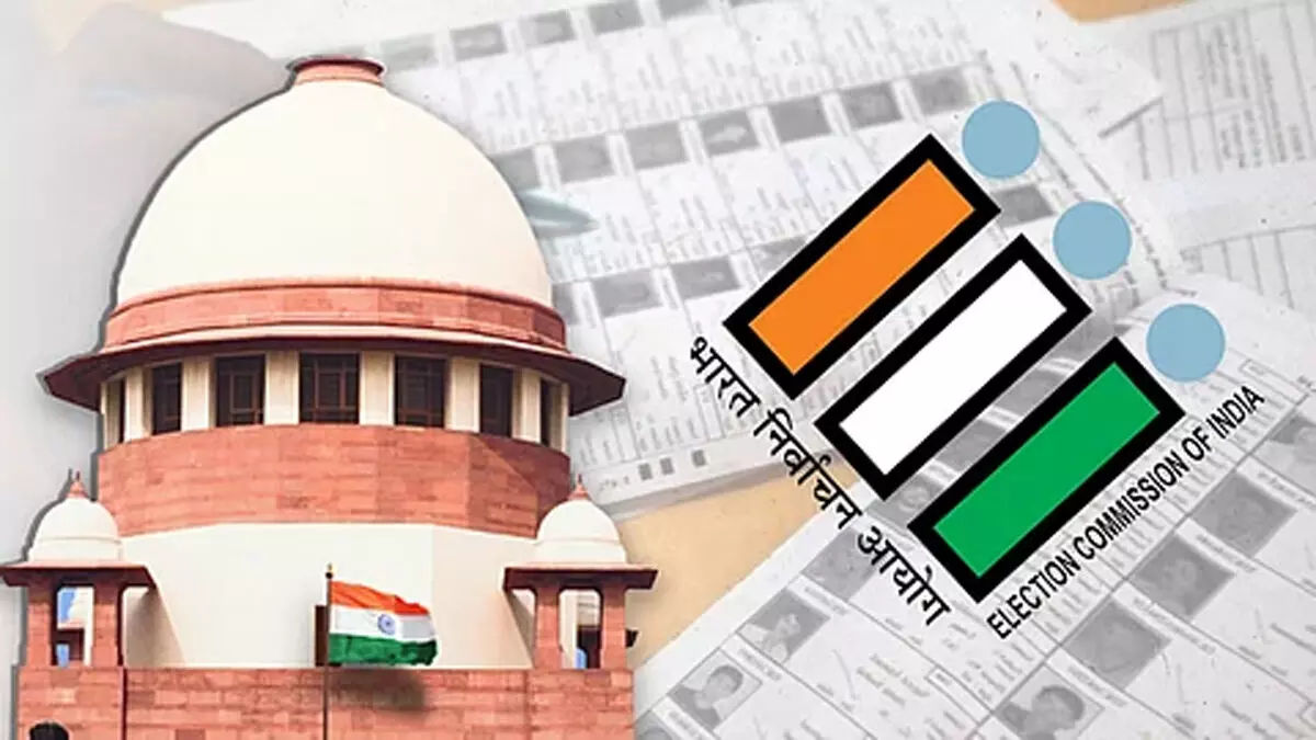 केरल-उत्तर प्रदेश में चल रहे एसआईआर पर सुप्रीम कोर्ट में सुनवाई, चुनाव आयोग को नोटिस जारी कर मांगा जवाब