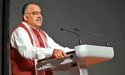 तरुण चुघ का तंज, सोनिया गांधी का नाम मतदाता सूची में कैसे शामिल हुआ