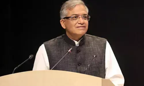 चुनाव आयोग ने राहुल गांधी के दावे को बताया झूठा और भ्रामक