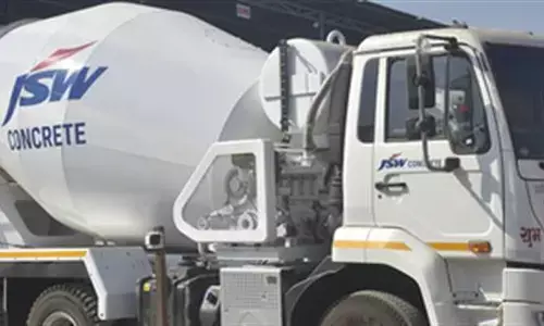 जेएसडब्ल्यू सीमेंट का शेयर लिस्टिंग के पहले दिन करीब 5 प्रतिशत की गिरावट के साथ बंद