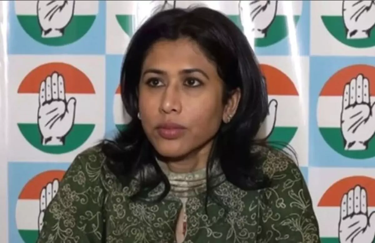 मतदाता सूची पुनरीक्षण पर सुप्रीम कोर्ट का फैसला महत्वपूर्ण : शमा मोहम्मद मतदाता सूची पुनरीक्षण पर सुप्रीम कोर्ट का फैसला महत्वपूर्ण : शमा मोहम्मद