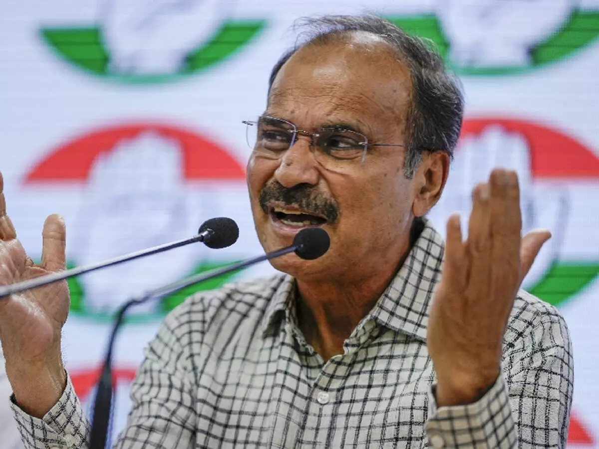 बुनियादी मुद्दों से ध्यान भटकाने की साजिश : अधीर रंजन