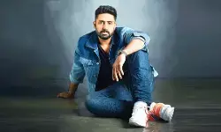 अभिषेक बच्चन ने किया खुलासा, बड़े पर्दे पर आज तक नहीं देखी ‘शोले’