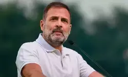 79वें स्वतंत्रता दिवस की राहुल गांधी ने दी बधाई, बोले अनमोल धरोहर के गौरव और सम्मान की रक्षा करना हम सबका कर्तव्य 79वें स्वतंत्रता दिवस की राहुल गांधी ने दी बधाई, बोले अनमोल धरोहर के गौरव और सम्मान की रक्षा करना हम सबका कर्तव्य