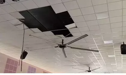 राजस्थान : बूंदी में सेंट पॉल स्कूल में हुआ बड़ा हादसा, फॉल सीलिंग गिरने से 6 बच्चे घायल राजस्थान : बूंदी में सेंट पॉल स्कूल में हुआ बड़ा हादसा, फॉल सीलिंग गिरने से 6 बच्चे घायल