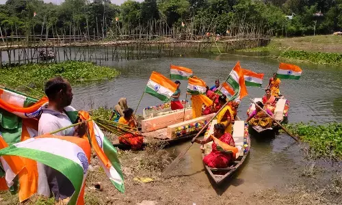 भारत का वो गांव जहां 18 अगस्त को मनता है स्वाधीनता दिवस भारत का वो गांव जहां 18 अगस्त को मनता है स्वाधीनता दिवस