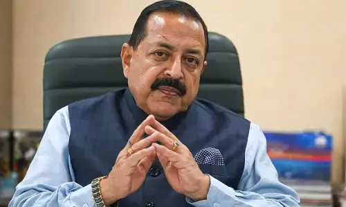 किश्तवाड़ में लैंड नहीं हो सका केंद्रीय मंत्री का हेलीकॉप्टर, अब सड़क मार्ग से रवाना हुए जितेंद्र सिंह