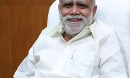 पेरियासामी से जुड़े ठिकानों पर ईडी की छापेमारी राजनीति से प्रेरित : आरएस भारती पेरियासामी से जुड़े ठिकानों पर ईडी की छापेमारी राजनीति से प्रेरित : आरएस भारती