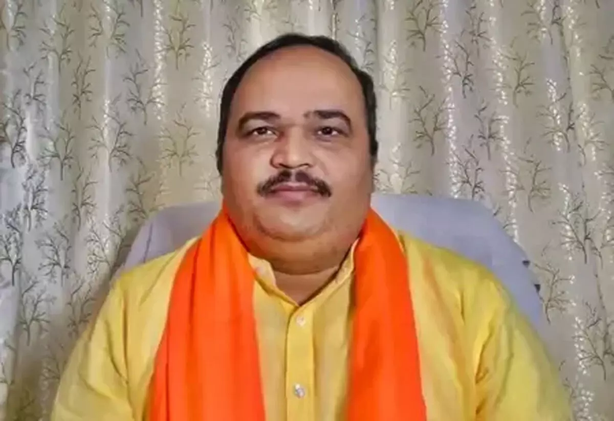 राष्ट्रीय पर्व पर प्रधानमंत्री को एकता और समरसता का संदेश देना चाहिए : आनंद दुबे राष्ट्रीय पर्व पर प्रधानमंत्री को एकता और समरसता का संदेश देना चाहिए : आनंद दुबे