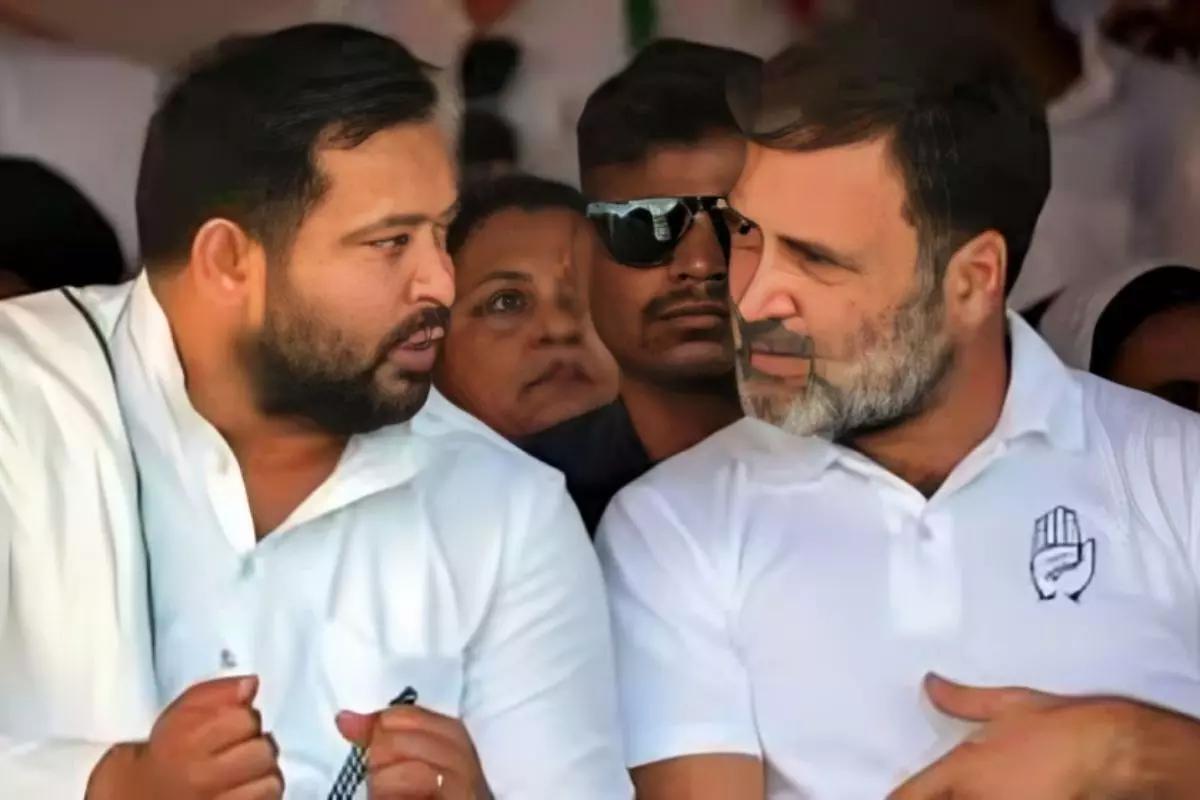 वोट चोरी के खिलाफ सड़क पर राहुल-तेजस्वी, आज से यात्रा शुरू वोट चोरी के खिलाफ सड़क पर राहुल-तेजस्वी, आज से यात्रा शुरू