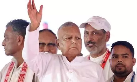 राजद के अध्यक्ष लालू यादव पुराने अंदाज में दिखे, कहा- भाजपा को नहीं आने देना है