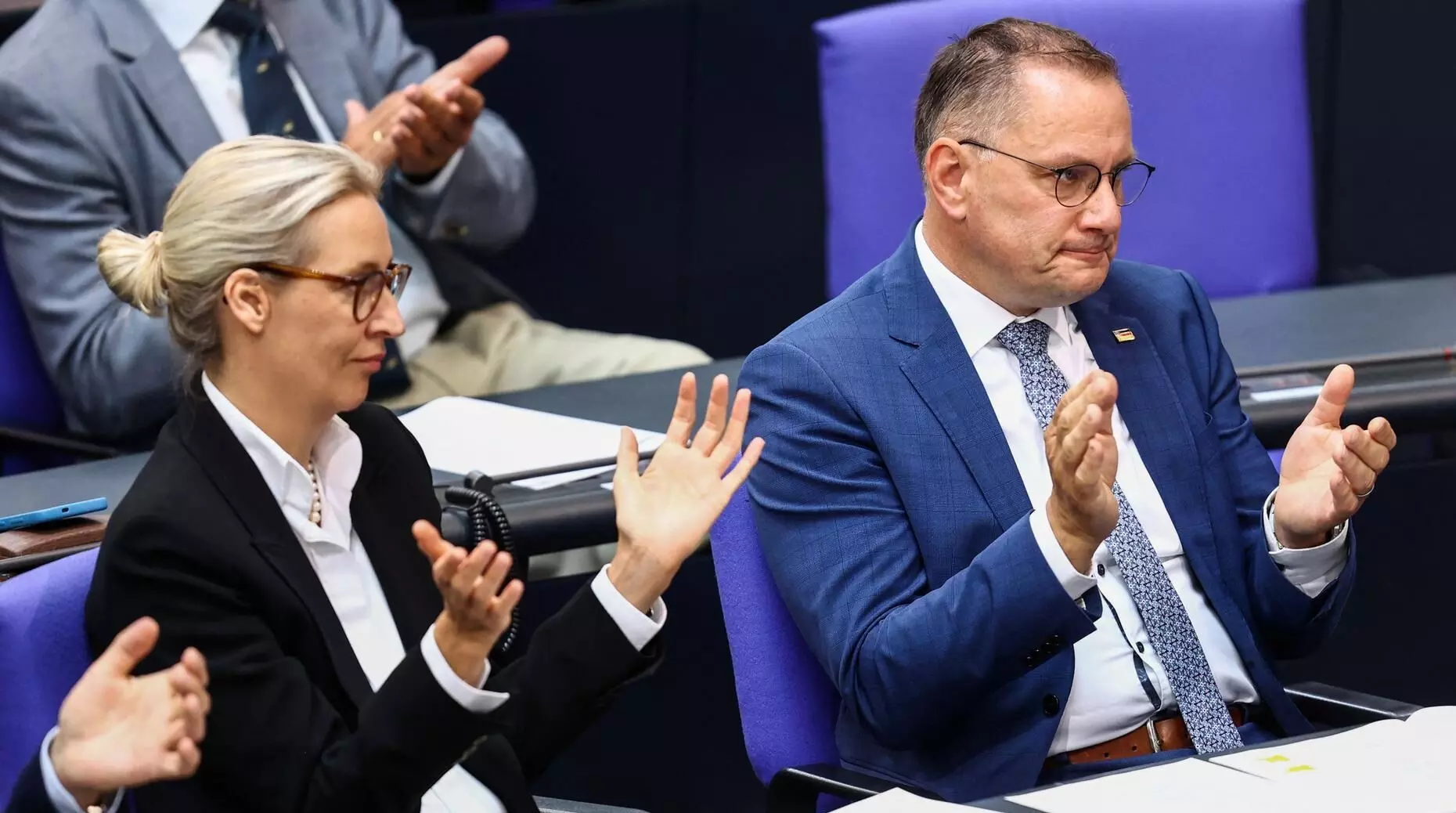 जर्मनी: विधानसभा चुनावों में धुर-दक्षिणपंथी एएफडी को मिलेगी सत्ता? जर्मनी: विधानसभा चुनावों में धुर-दक्षिणपंथी एएफडी को मिलेगी सत्ता?