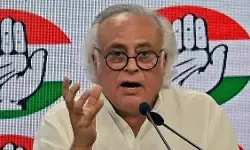 बिहार एसआईआर पर सुप्रीम कोर्ट के आदेशों को अक्षरश, लागू करना चुनाव आयोग का कर्तव्य : जयराम रमेश बिहार एसआईआर पर सुप्रीम कोर्ट के आदेशों को अक्षरश, लागू करना चुनाव आयोग का कर्तव्य : जयराम रमेश