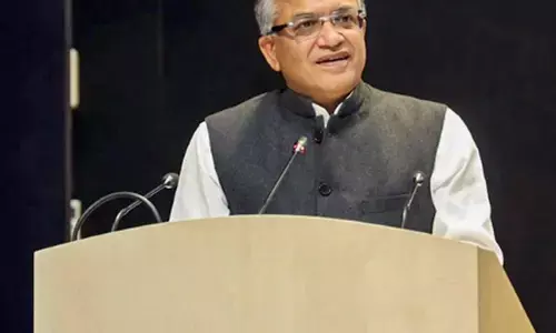 चुनाव आयोग ने कांग्रेस के वीडियो को बताया फर्जी, बिहार के लोगों को गुमराह करने की कोशिश चुनाव आयोग ने कांग्रेस के वीडियो को बताया फर्जी, बिहार के लोगों को गुमराह करने की कोशिश