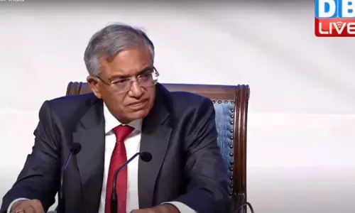 वोट चोरी जैसे शब्दों का इस्तेमाल ठीक नहीं : ज्ञानेश कुमार