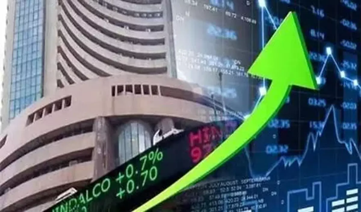 सेंसेक्स-निफ्टी में जोरदार उछाल, ऑटो शेयरों ने दिखाई रफ्तार सेंसेक्स-निफ्टी में जोरदार उछाल, ऑटो शेयरों ने दिखाई रफ्तार