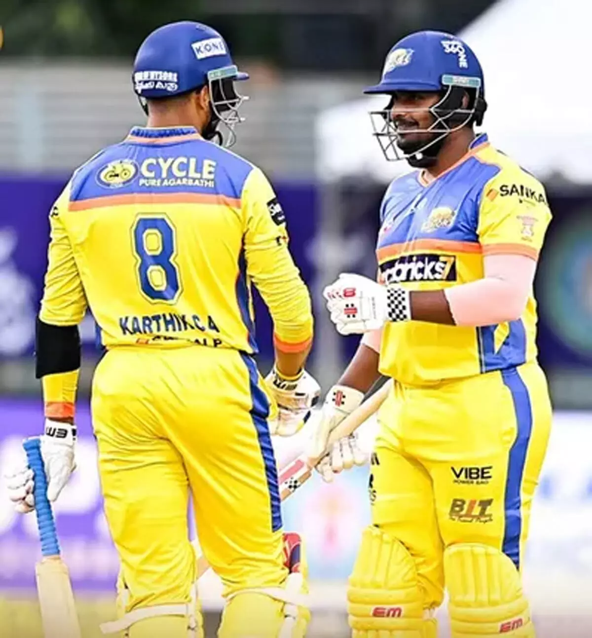 महाराजा ट्रॉफी 2025 : मैसूर वॉरियर्स ने बेंगलुरु ब्लास्टर्स को 39 रन से हराया महाराजा ट्रॉफी 2025 : मैसूर वॉरियर्स ने बेंगलुरु ब्लास्टर्स को 39 रन से हराया