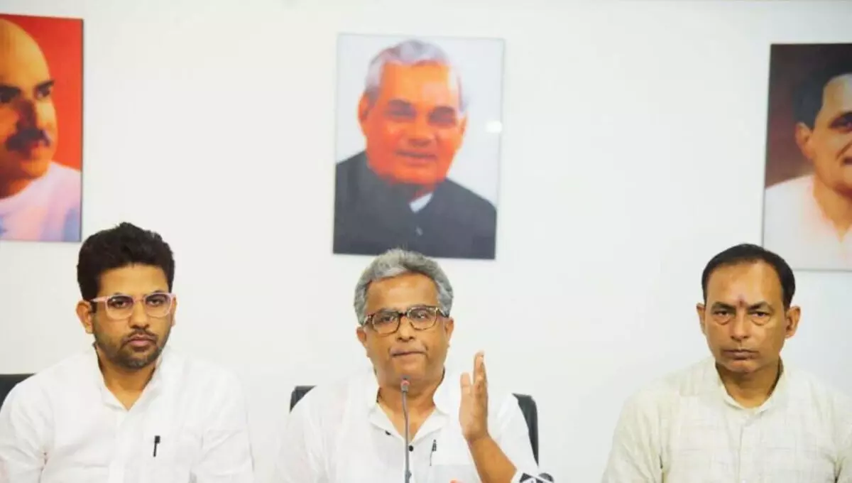 एसआईआर प्रक्रिया पर विपक्ष फैला रहा भ्रम: नीतीश मिश्रा