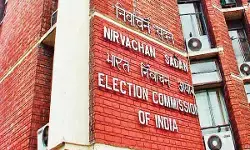 और घिर गया चुनाव आयोग