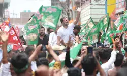 राहुल गांधी की वोटर अधिकार यात्रा को जनता का समर्थन, कांग्रेस नेताओं ने चुनाव आयोग पर उठाए सवाल राहुल गांधी की वोटर अधिकार यात्रा को जनता का समर्थन, कांग्रेस नेताओं ने चुनाव आयोग पर उठाए सवाल