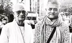 गजराज राव ने गुलजार को दी जन्मदिन की बधाई, बोले- वो गुल नहीं, उनकी खुशबू हैं गजराज राव ने गुलजार को दी जन्मदिन की बधाई, बोले- वो गुल नहीं, उनकी खुशबू हैं