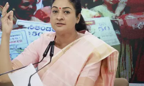 चुनाव आयोग नैतिकता खोकर भाजपा के इशारे पर कर रहा काम : अलका लांबा