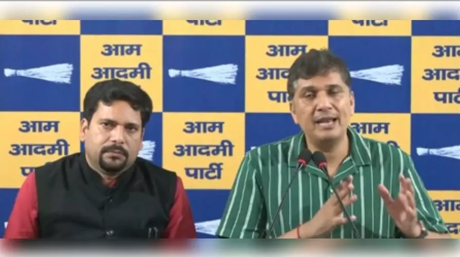 दिल्ली में भाजपा सरकार के फीस कानून के खिलाफ आम आदमी पार्टी चलाएगी अभियान