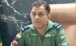 38 वर्षों की सेवा का सम्मान : एयर मार्शल नागेश कपूर को मिला पीवीएसएम पदक 38 वर्षों की सेवा का सम्मान : एयर मार्शल नागेश कपूर को मिला पीवीएसएम पदक