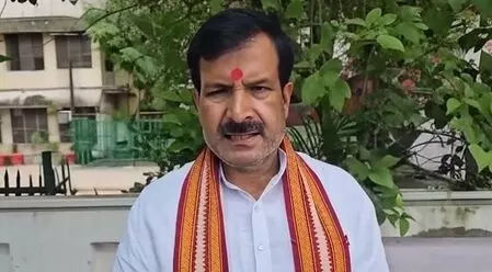 लोकतंत्र में हिंसा के लिए कोई जगह नहीं : मृत्युंजय तिवारी लोकतंत्र में हिंसा के लिए कोई जगह नहीं : मृत्युंजय तिवारी