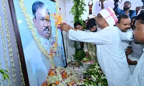 सीएम हेमंत सोरेन ने दिवंगत मंत्री रामदास सोरेन को दी श्रद्धांजलि