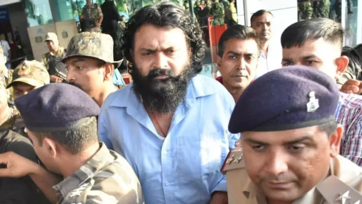 ईडी की प्रतिबंधित नक्सली संगठन पीएलएफआई पर बड़ी कार्रवाई, मनी लॉन्ड्रिंग में सुप्रीमो दिनेश गोप गिरफ्तार