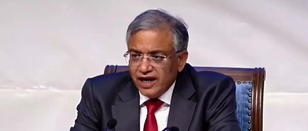 क्या मुख्य चुनाव आयुक्त को करना पड़ेगा महाभियोग का सामना? क्या मुख्य चुनाव आयुक्त को करना पड़ेगा महाभियोग का सामना?