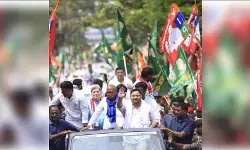 बिहार : वोटर अधिकार यात्रा फिर से शुरू, राहुल गांधी दोपहर के बाद जुड़ेंगे