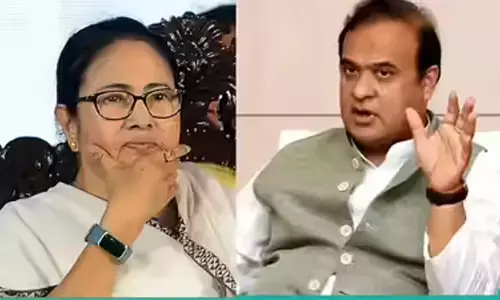 प. बंगाल और असम में अल्पसंख्यकों की स्थिति में विरोधाभास
