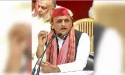 इंडिया गठबंधन को मजबूत करने के बहाने यूपी की चौसर सजाने में जुटे अखिलेश इंडिया गठबंधन को मजबूत करने के बहाने यूपी की चौसर सजाने में जुटे अखिलेश