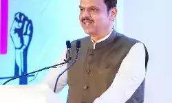 उपराष्ट्रपति चुनाव : भाजपा ने शिवसेना-यूबीटी और एनसीपी-शरद गुट से मांगा समर्थन, फडणवीस ने ठाकरे-पवार से की बातचीत उपराष्ट्रपति चुनाव : भाजपा ने शिवसेना-यूबीटी और एनसीपी-शरद गुट से मांगा समर्थन, फडणवीस ने ठाकरे-पवार से की बातचीत