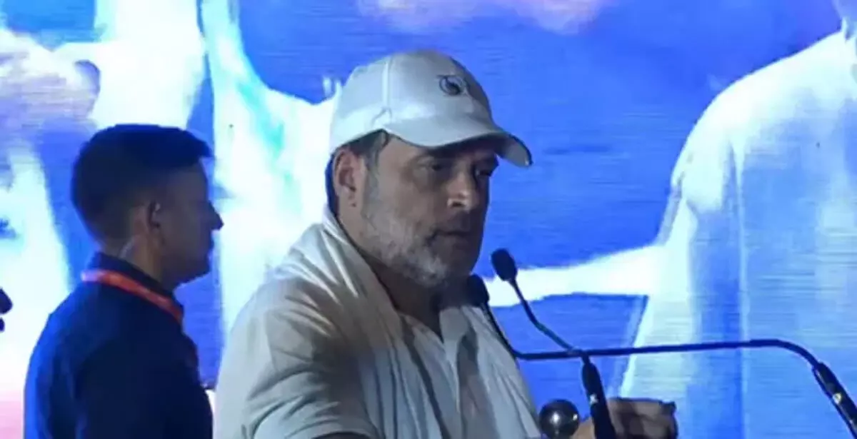 वोटर अधिकार यात्रा में राहुल गांधी का संकल्प : बिहार में वोट चोरी नहीं होने देंगे वोटर अधिकार यात्रा में राहुल गांधी का संकल्प : बिहार में वोट चोरी नहीं होने देंगे