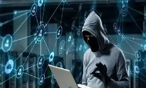 साइबर अपराध से बचना है तो डर, लालच और आलस्य को त्यागें : विशेषज्ञ