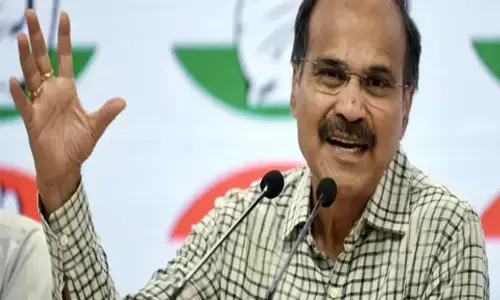 सरकार की मंशा पर अधीर रंजन चौधरी का सवाल—संविधान संशोधन विधेयक को बताया नापाक इरादा सरकार की मंशा पर अधीर रंजन चौधरी का सवाल—संविधान संशोधन विधेयक को बताया नापाक इरादा