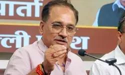 दिल्ली में इस साल धूमधाम से मनाई जाएगी दुर्गा पूजा : वीरेंद्र सचदेवा