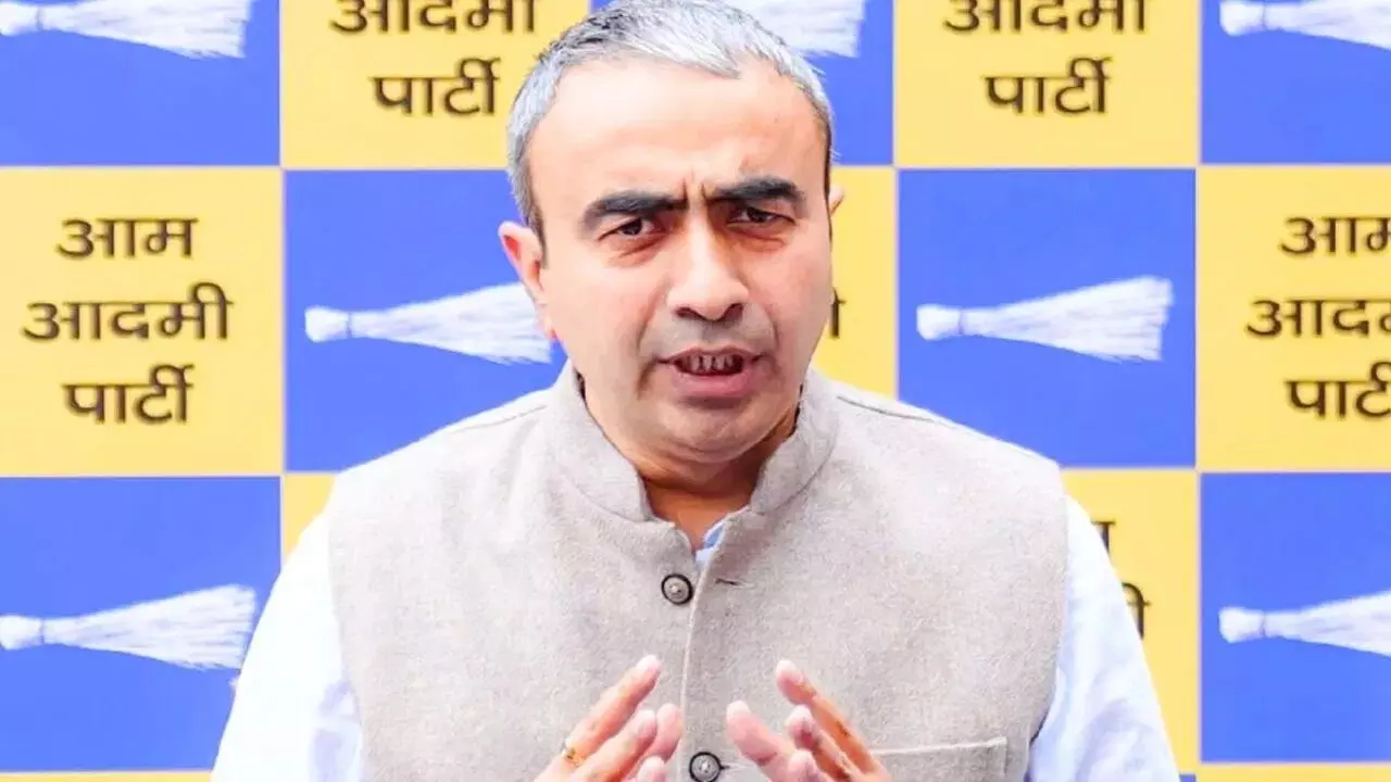 विपक्षी सरकारों को अस्थिर करने की रणनीति का हिस्सा संविधान संशोधन बिल: अनुराग ढांडा