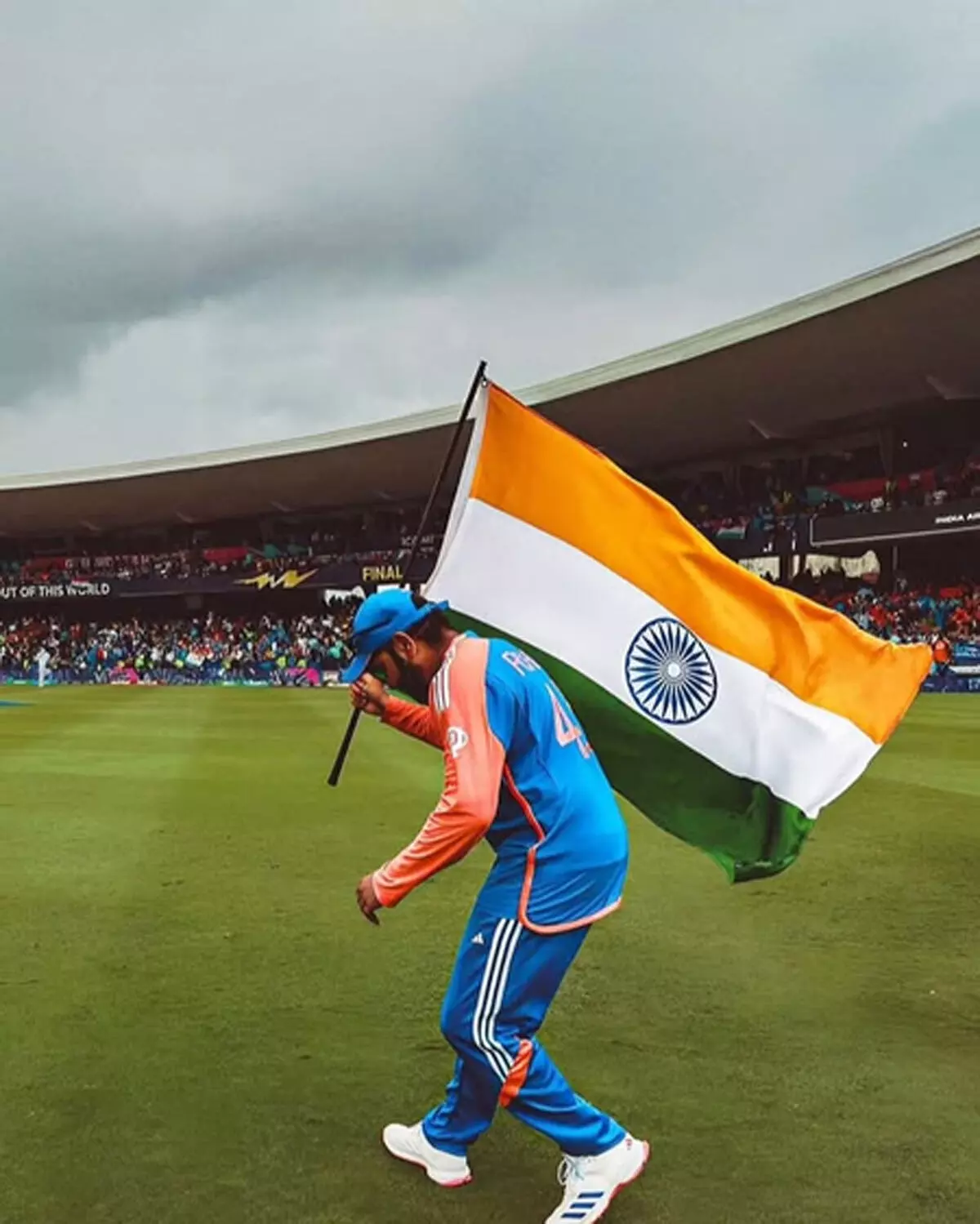 खिलाड़ी के लिए अनुशासन और धैर्य बेहद जरूरी : रोहित शर्मा