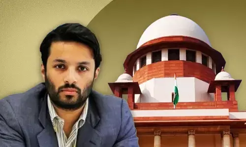 सुप्रीम कोर्ट से अशोका यूनिवर्सिटी के प्रोफेसर अली खान को राहत, ट्रायल पर लगाई रोक सुप्रीम कोर्ट से अशोका यूनिवर्सिटी के प्रोफेसर अली खान को राहत, ट्रायल पर लगाई रोक