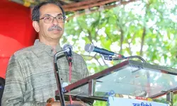 राज्य में भ्रष्टाचार भी स्मार्ट: सीएम देवेंद्र फडणवीस की स्मार्ट विलेज योजना पर शिवसेना-यूबीटी ने उठाए सवाल