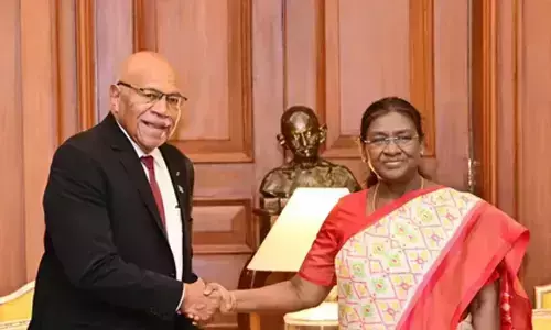 भारत प्रशांत द्वीप देशों के साथ संबंधों को मजबूत करने के लिए प्रतिबद्ध : राष्ट्रपति मुर्मू