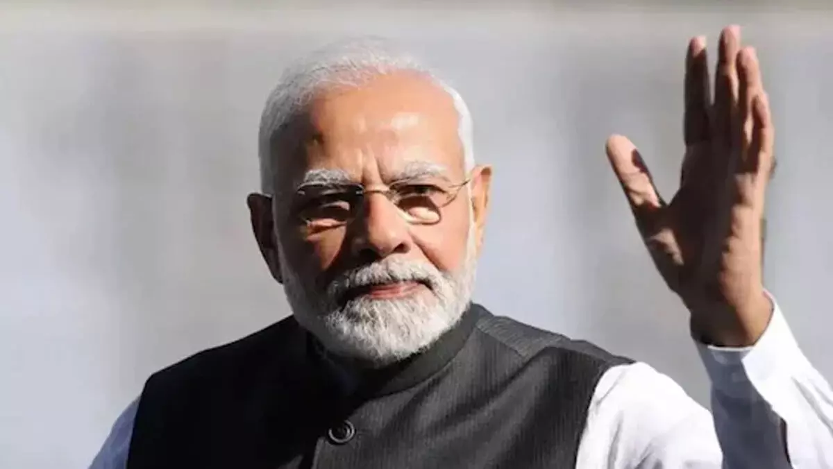 भारत की नींव में दरारें, मोदी जिम्मेदार