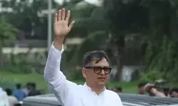 बांग्लादेश : बीएनपी की चेतावनी, जो भी करेगा आम चुनावों का विरोध, उसे देश की भविष्य की राजनीति से कर दिया जाएगा बाहर बांग्लादेश : बीएनपी की चेतावनी, जो भी करेगा आम चुनावों का विरोध, उसे देश की भविष्य की राजनीति से कर दिया जाएगा बाहर